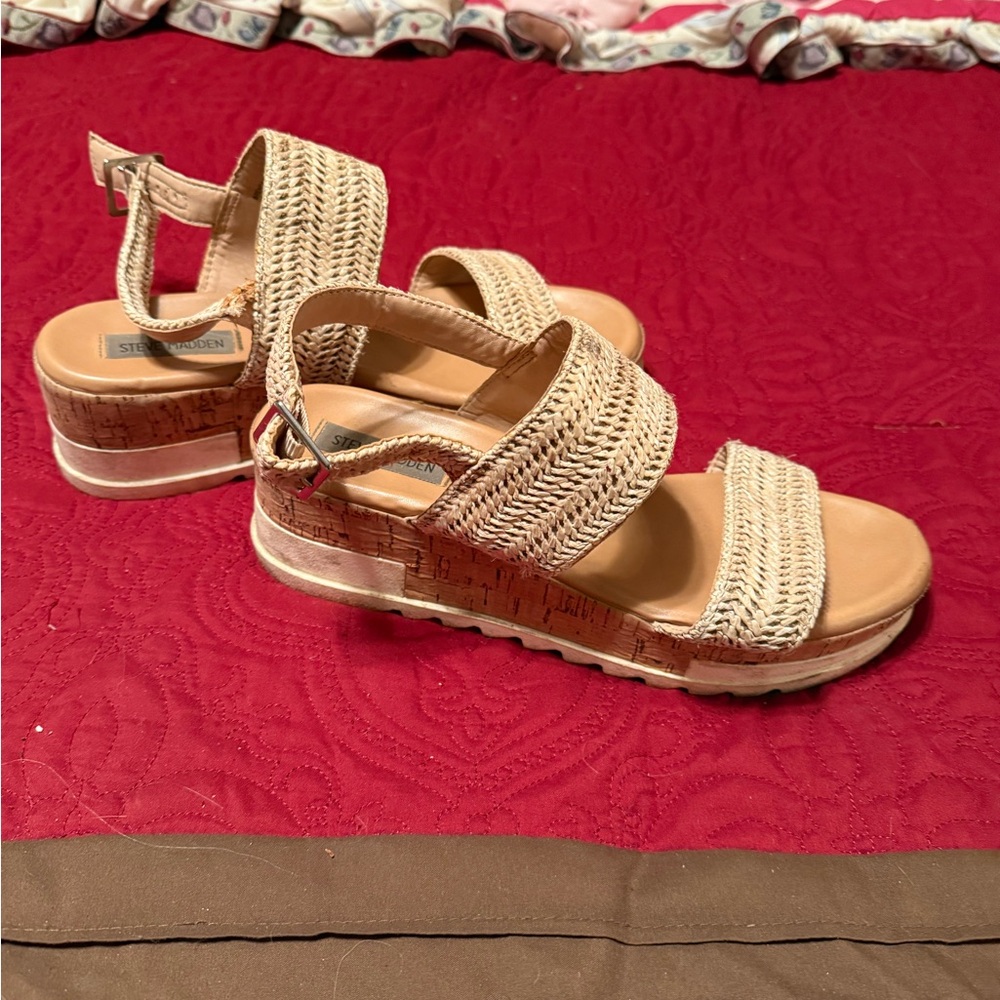 Steve Madden espadrilles. Size 9